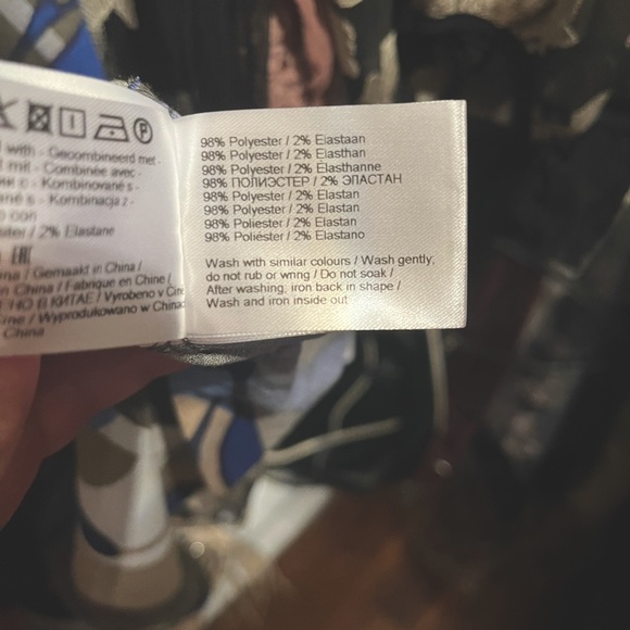 Sandwich Dress - Picture 6 of 9